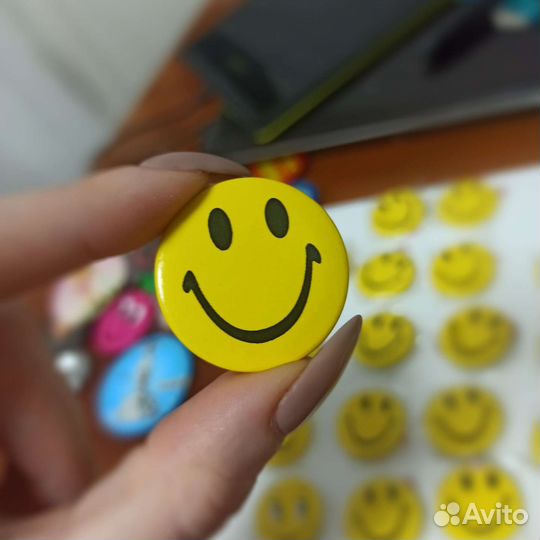 Значки Смайлик