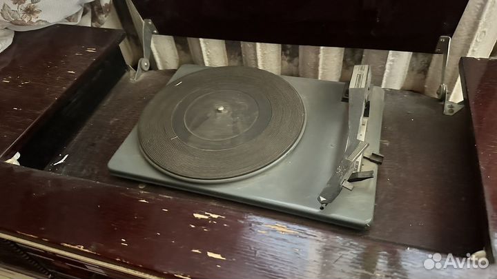 Радиола кантата 204