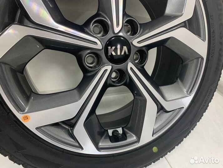 Новые Kia Ceed, Bridgestone Spike-02 225/45 R17