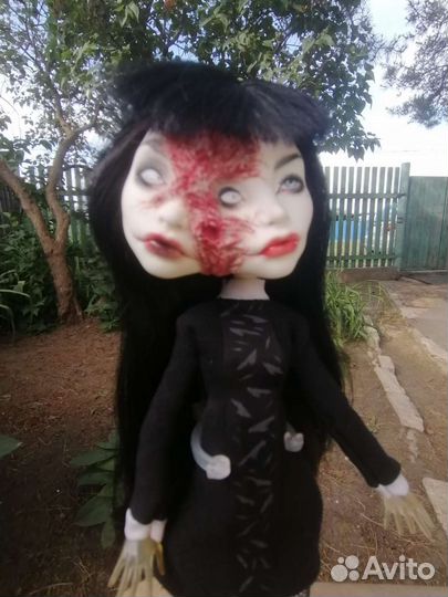 Ооак на кукле монстер хай Томиэ