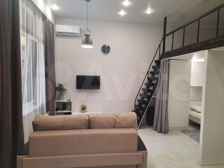 Квартира-студия, 37 м², 1/6 эт.