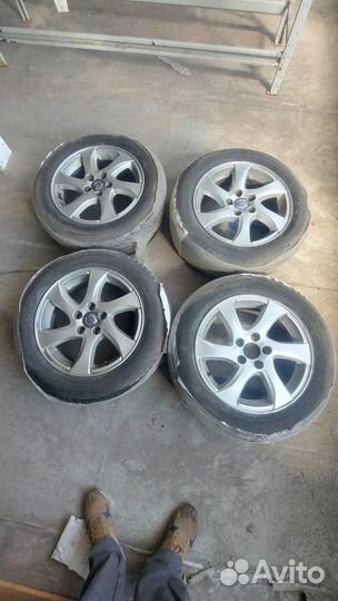 Колёса зимние Volvo V40CC/XC70 205/60 R16 Hakka 8