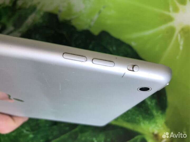 Apple iPad mini 16gb wi fi cellular