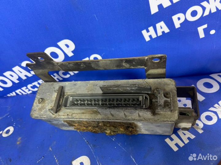 Блок управления abs. Volkswagen Transporter