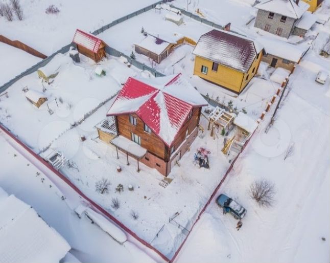 Дом 181,3 м² на участке 10 сот.