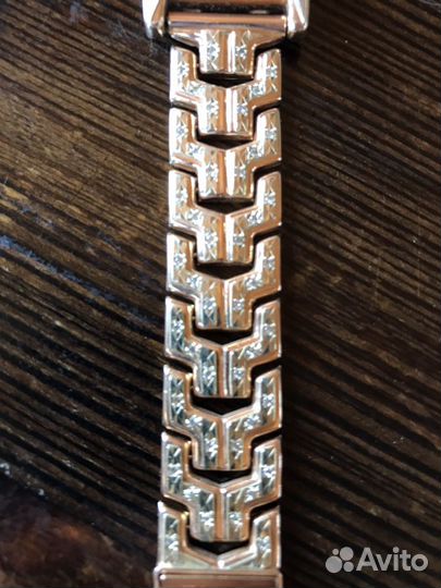 Золотые часы