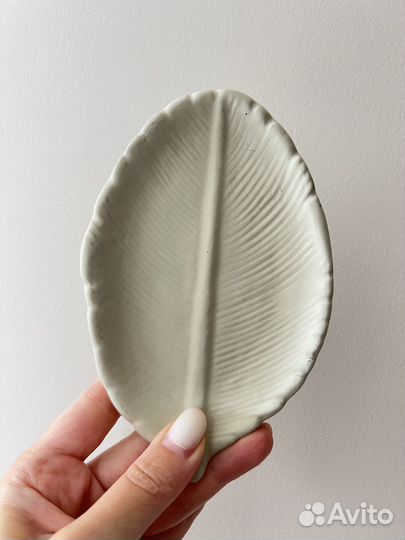 Подставка лист под свечу пион