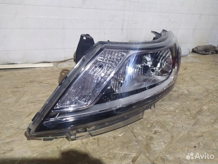 Фара левая KIA RIO 2011