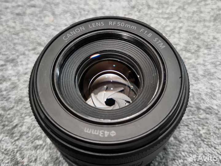 Объектив Canon RF 50mm 1 8 stm