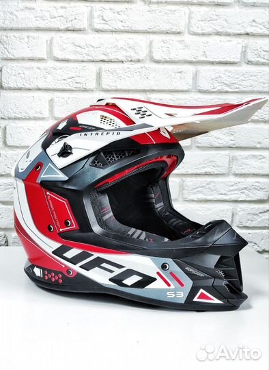 Мотошлем UFO Enduro/MX