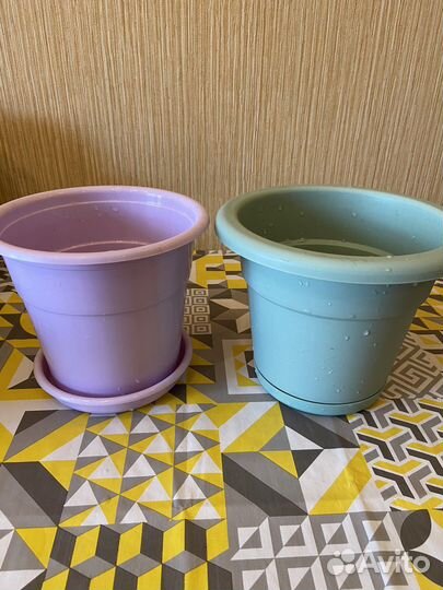 Горшки цветочные б/у 2шт на 2л