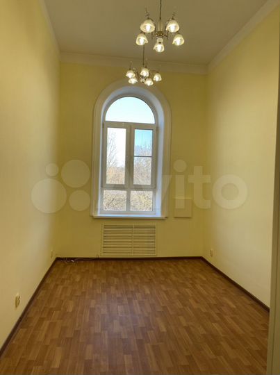 Офис, 12.3 м² и больше