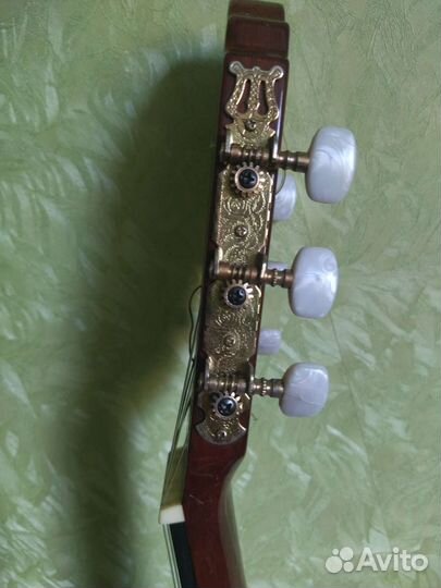 Классическая гитара