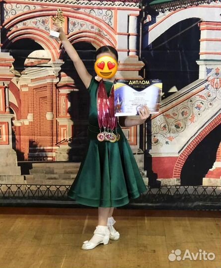 Платье для спортивно-бальных танцев