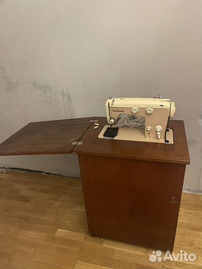 Швейная машина kohler в тумбе