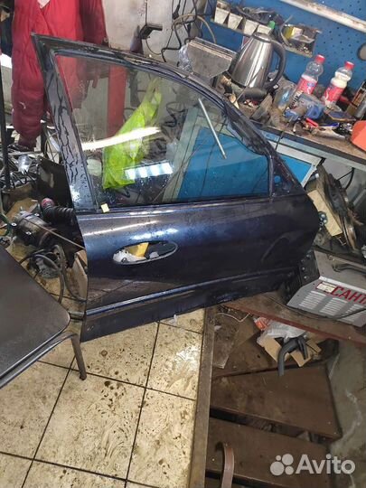 Дверь передняя правая на Хюндай Соната 5 тагаз