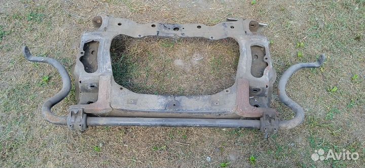 Передний подрамник мерседес w220 s500 4matic