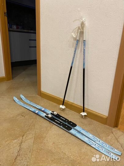 Беговые лыжи (детские для девочек)