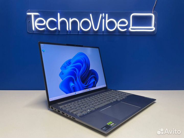 Lenovo ThinkBook 16+ Ultra 9-185H, 4060, 32GB