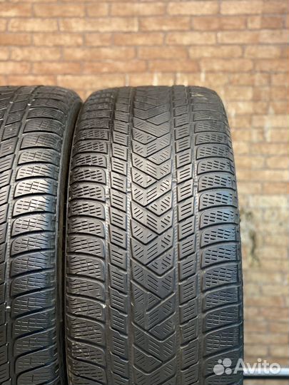 Pirelli Scorpion Winter 265/45 R20