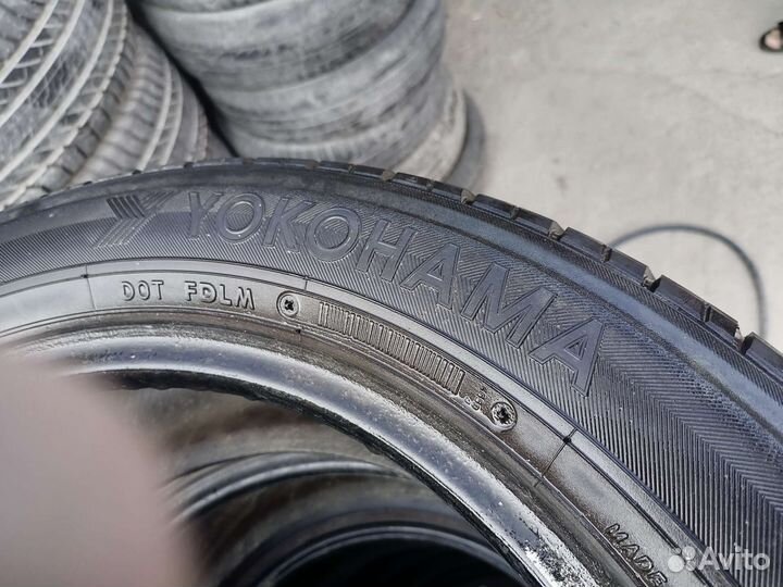 Yokohama dB Decibel E70B 215/55 R17