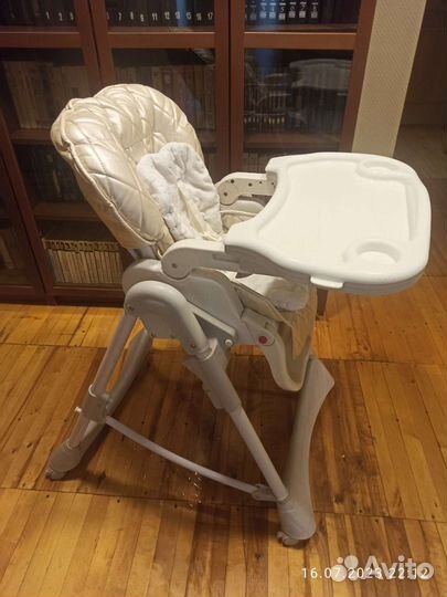 Стул для кормления happy baby