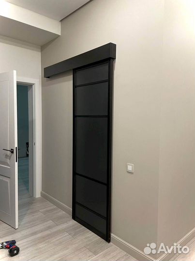 Стеклянная перегородка