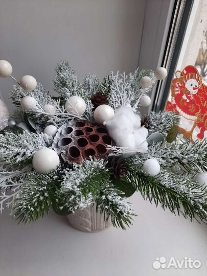 Композиция новогодняя искусственная