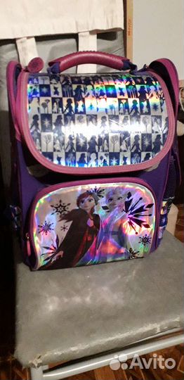 Два рюкзака для девочки и доска для рисования