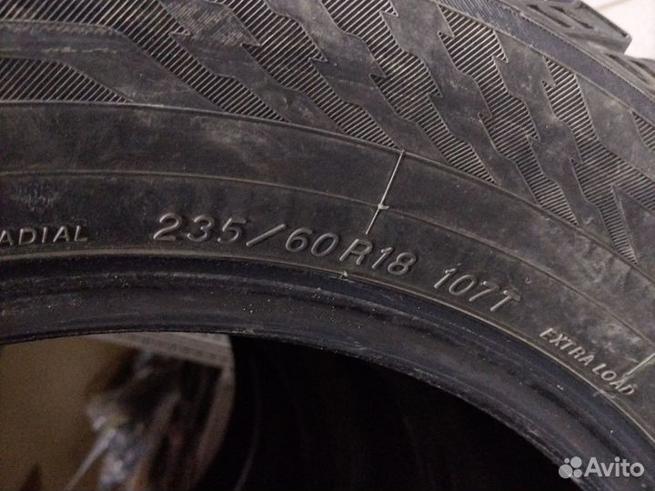 Yokohama Ice Guard Stud IG55 235/60 R18 107T