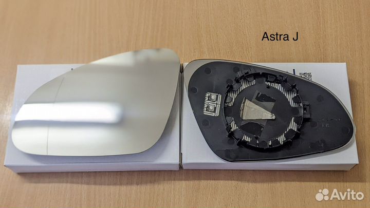Вставка зеркала Opel Astra J