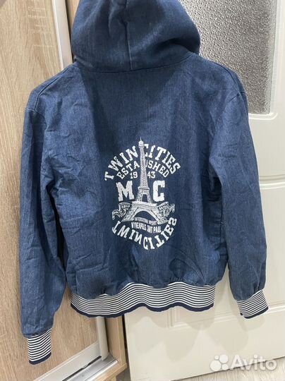 Джинсовая куртка на мальчика