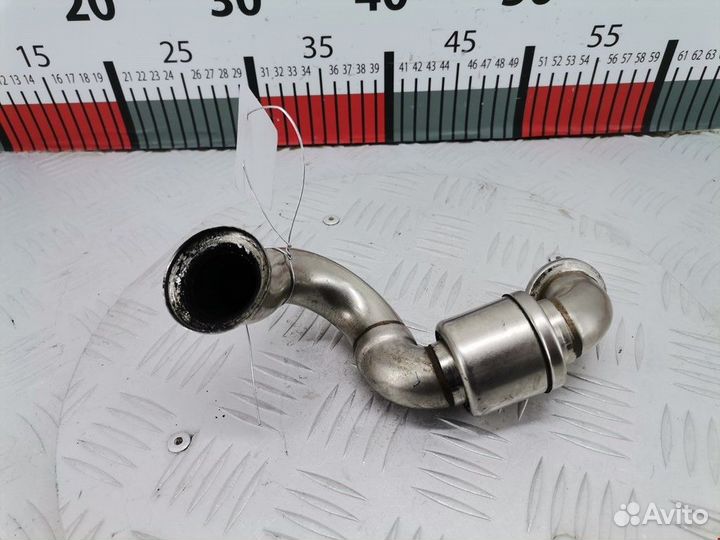 Трубка системы рециркуляции EGR BMW 7 11712354039
