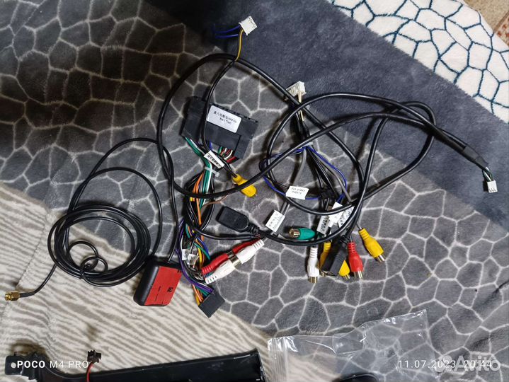 Продаю магнитолу