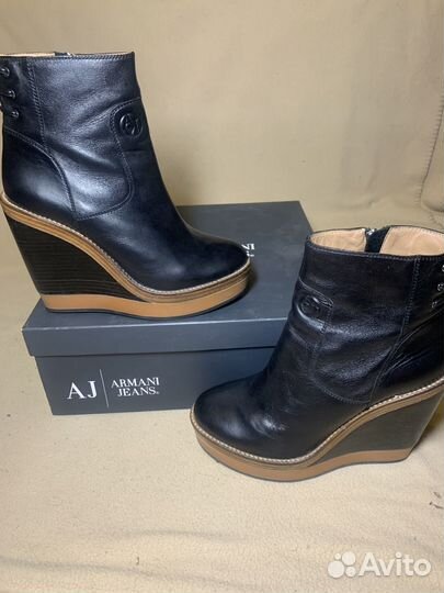 Туфли на танкетке armani