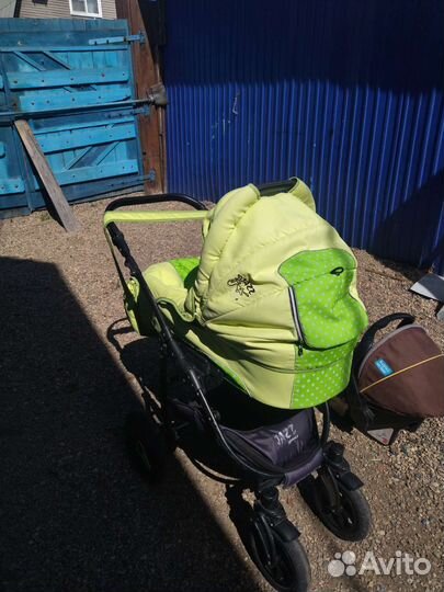 Коляска детская 3 в 1 б, у в хорошем состоянии