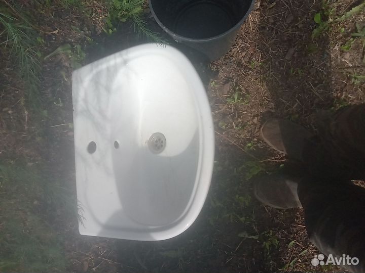 Унитаз с бачком