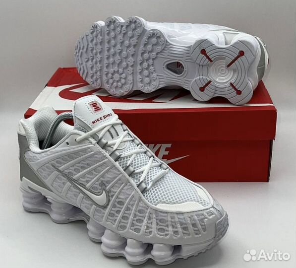 Кроссовки Nike Shox