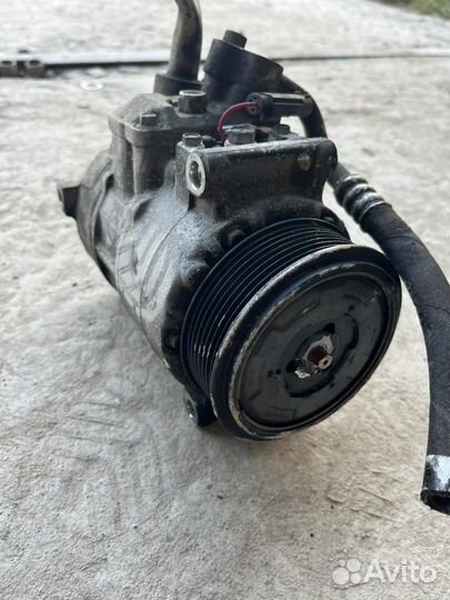 Компрессор кондиционера Mercedes-Benz w211