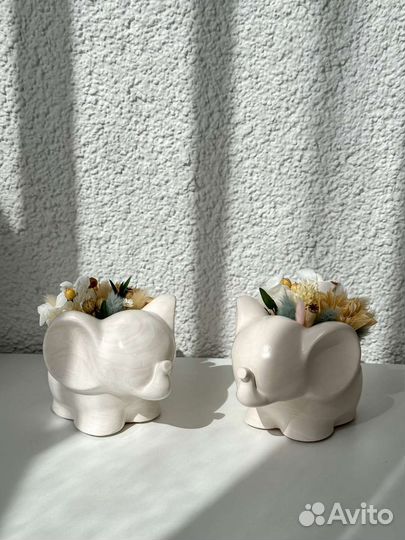 Композиция слоник с сухоцветами