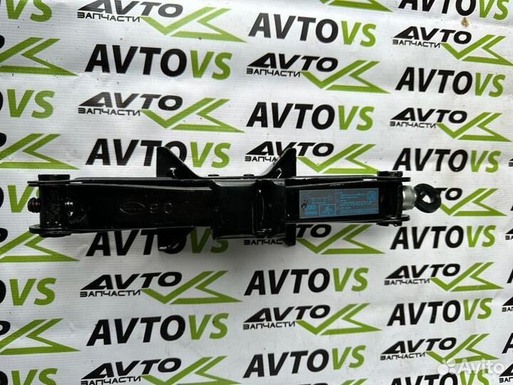 Домкрат Mazda (оригинал)