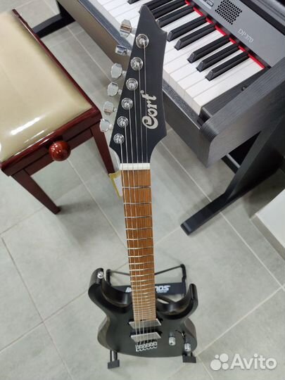 Cort X700-Mutility-BKS X Series Электрогитара, мул