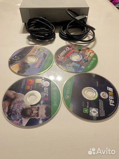 Xbox One S 1tb с играми