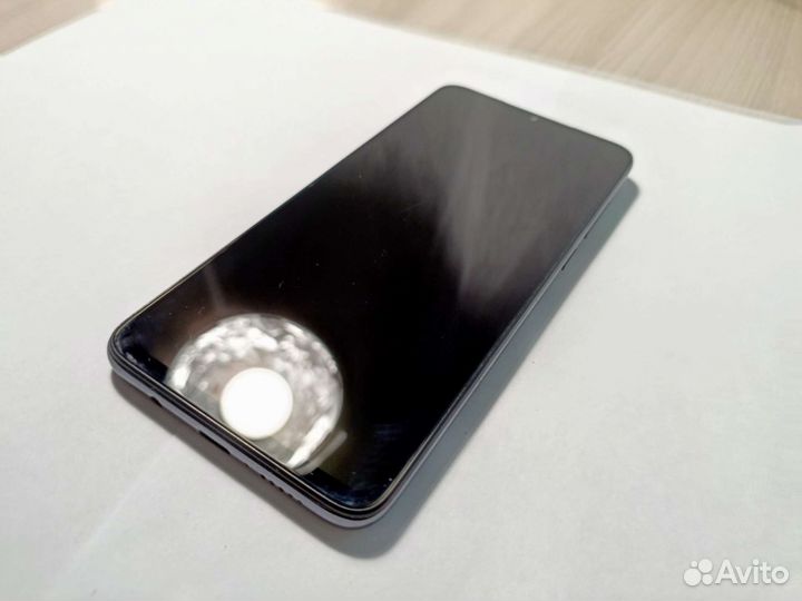 Телефон xiaomi Redmi note 8 pro