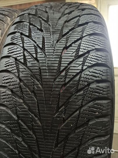 Nokian Tyres Hakkapeliitta R2 235/55 R17