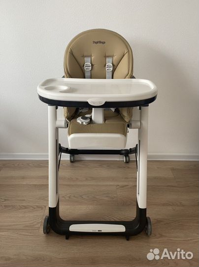 Стульчик для кормления Peg Perego Siesta follow me