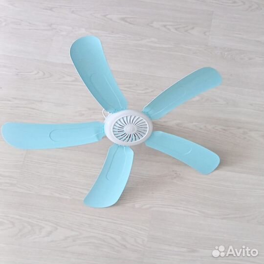 Вентилятор потолочный