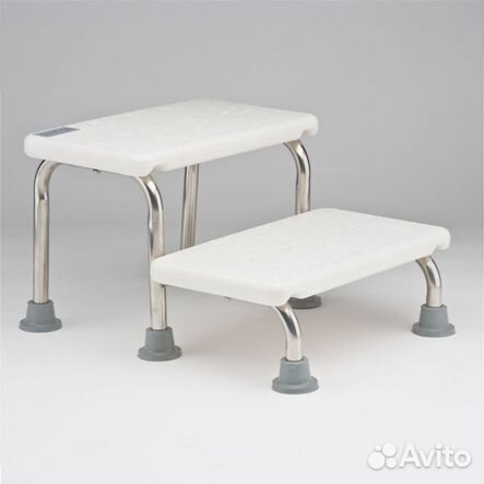 Ступеньки для ванной
