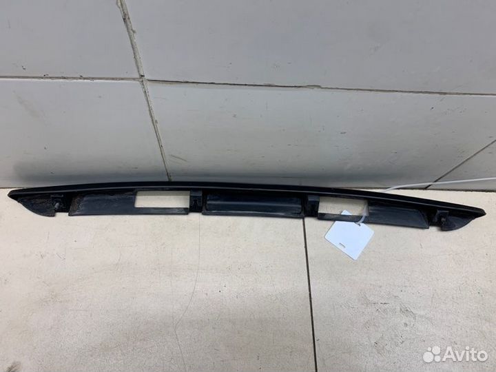 Накладка крышки багажника LADA Priora 217030 седан