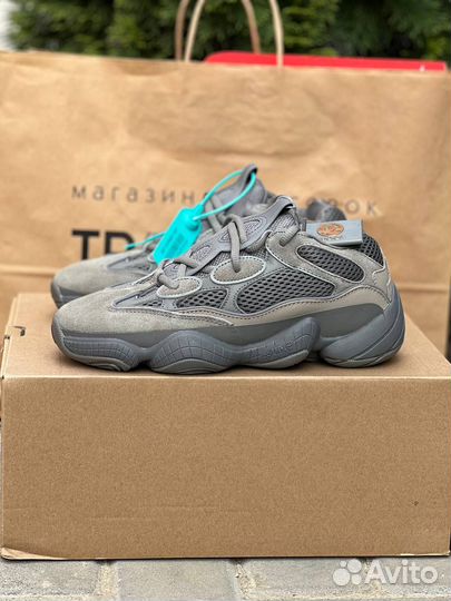 Кроссовки adidas yeezy boost 500